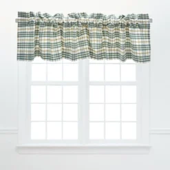 C&F Home Simmons Plaid White Valance Collection -Home Decor Store GUEST 342b8b1b 7702 44dd ae37 35aa3c0df093